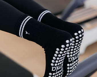 Black Tiny Martini | Cocktail Pilates Grip Socks | Non-Slip Barre Yoga Socks