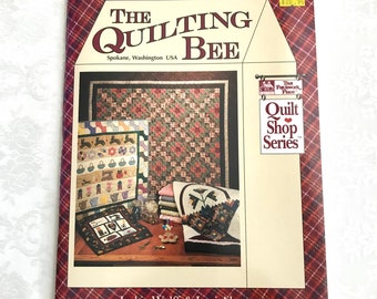 Soft Cover Book, The Quilting Bee, Spokane, Washington, by Jackie Wolff, Lori Aluna, Quilting, Quilt, Sew, Sewing Instructions, 1994