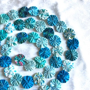 6 Feet of Shades of Ocean, Quilted Yo Yo Garland, Blue, Aqua, Turquoise Colors, Handmade image 3