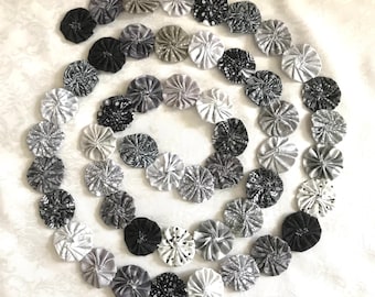 6 Feet of Shades of Grey Gray and White, Quilted Yo Yo Garland, White, Gray, Grey Colors, Handmade