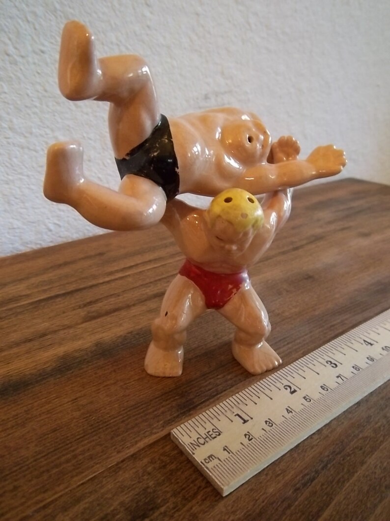 Vintage 1950s Pair of Wrestlers Salt & Pepper Shakers S and P Etsy