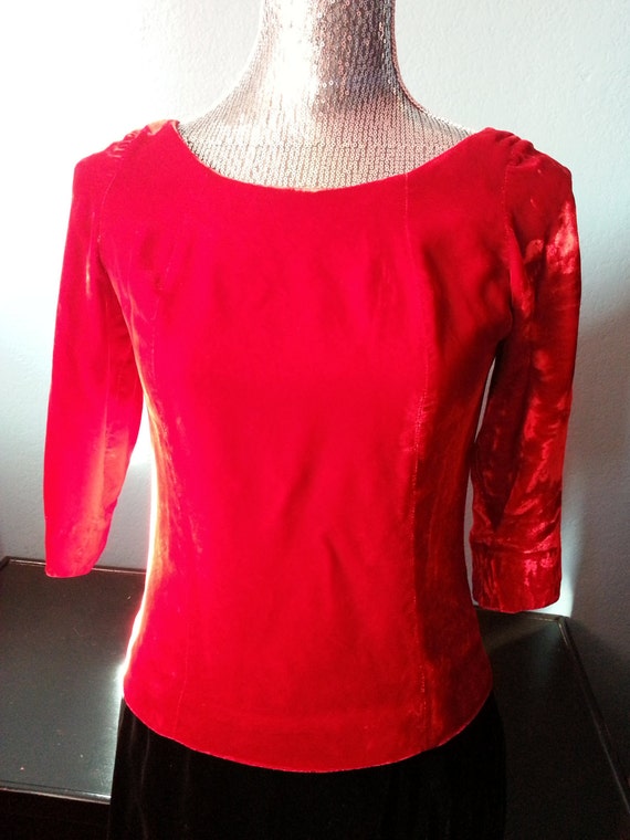 Red Velvet Top Vintage