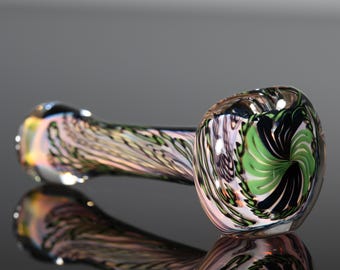 Handblown Inside-Out Color-Changing Glass Pipe – Thick, Durable