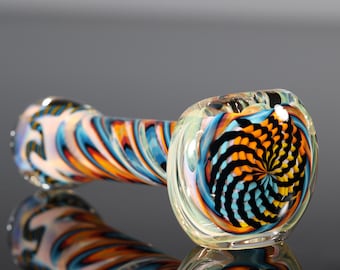 Reticello Handblown Inside-Out Color-Changing Glass Pipe – Thick, Durable