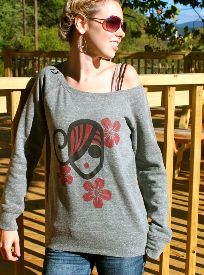 Doodle Divas Red Flowers sweater/sweatshirt Etsy