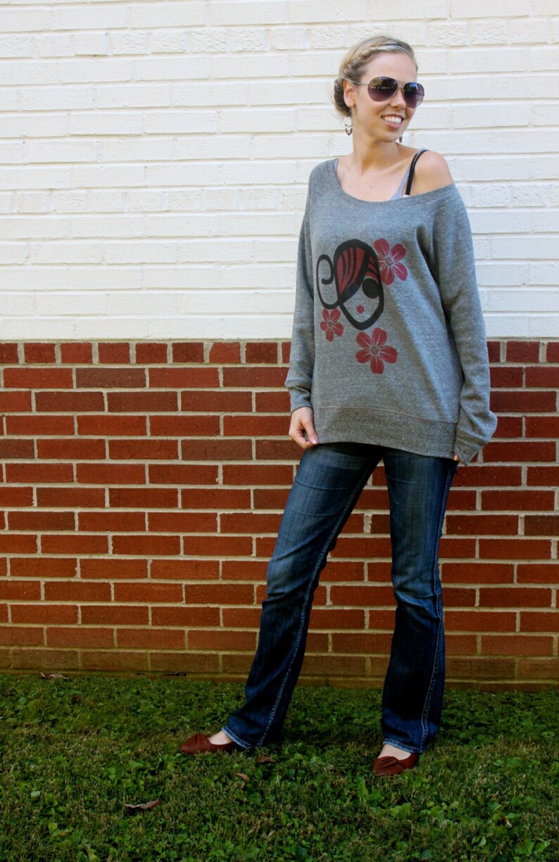 Doodle Divas Red Flowers sweater/sweatshirt Etsy