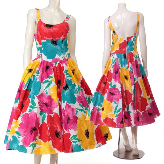Vintage 80s Bold Floral Dress with Pockets - image 1