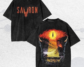 Camiseta vintage lavada con estampado de fantasía, regalo para amantes de la fantasía y la aventura, estampado de personaje retro, regalo de película, c1046e1c
