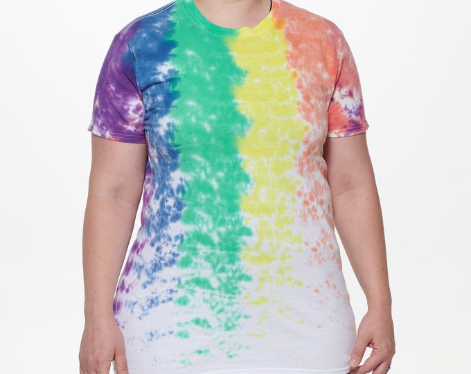 Tie dye rainbow t-shirt faded vertical stripes adult size medium