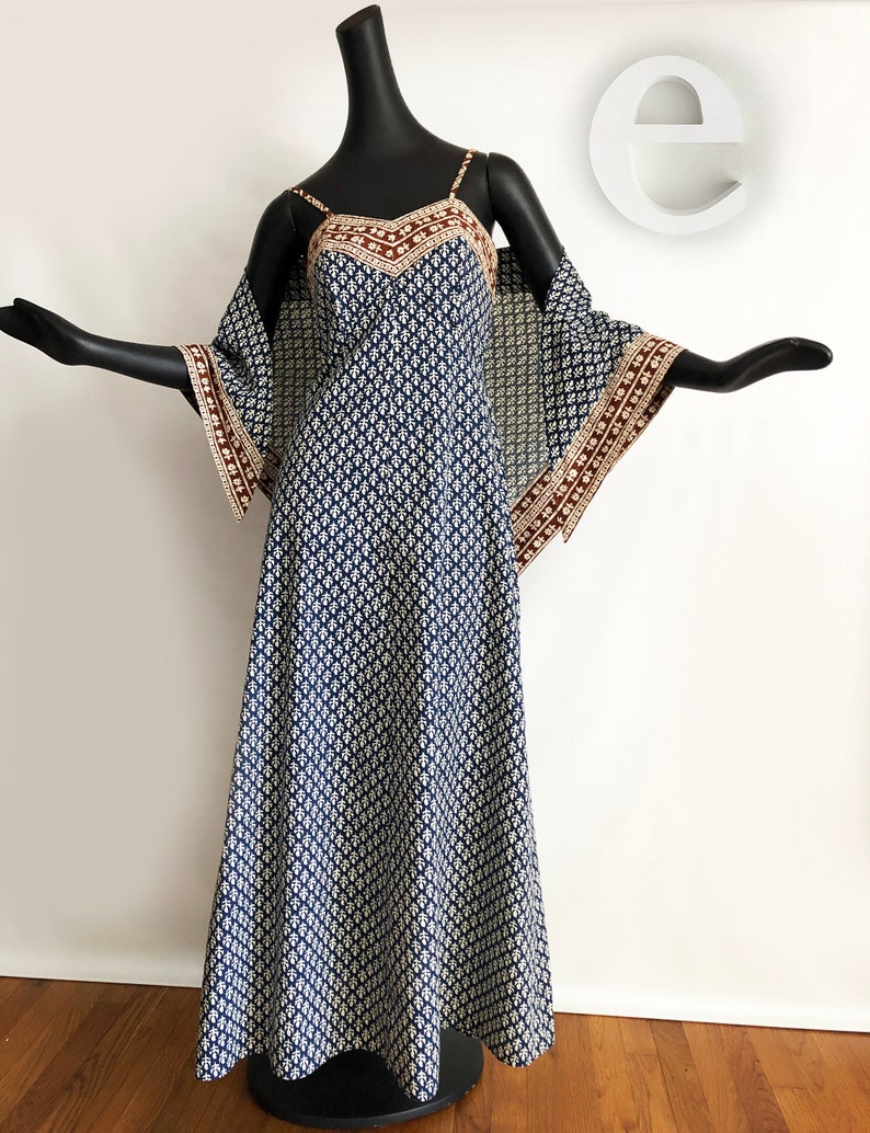 maxi dress with shawl