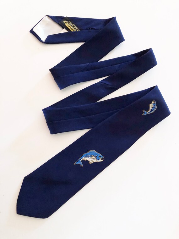 Vintage 50s Necktie with Painted Fish / Bass | Na… - image 1