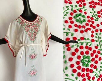 Vintage 70s Hand Embroidered Caftan | Red & Green on White | Belted or Unbelted Hippie Boho Festival Outfit | Mexico? | One size fits M-L