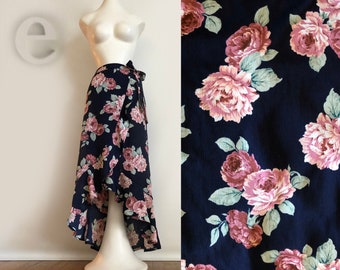 Vintage 90er Jahre dunkel Floral Rüschen Maxi Rock • Grunge romantische Edwardian Emo Garten Party Marine blau rosa Rosen asymmetrische Saum Faux wickeln