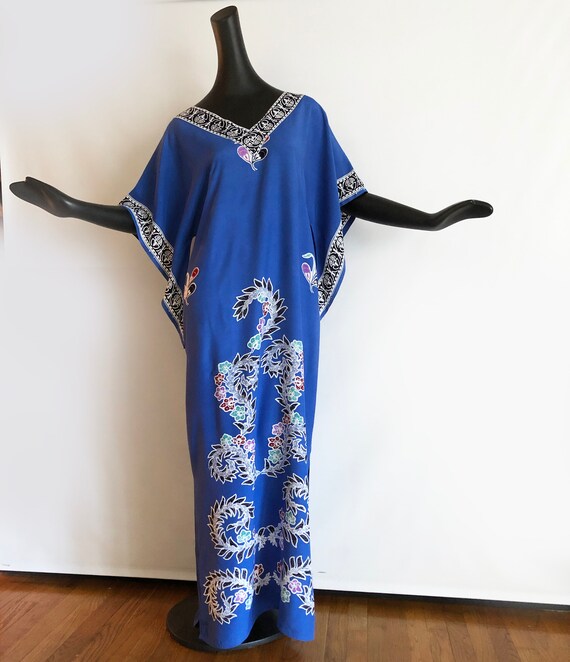 Vintage Pake Muu Belted Caftan | Genuine Batik Bl… - image 6