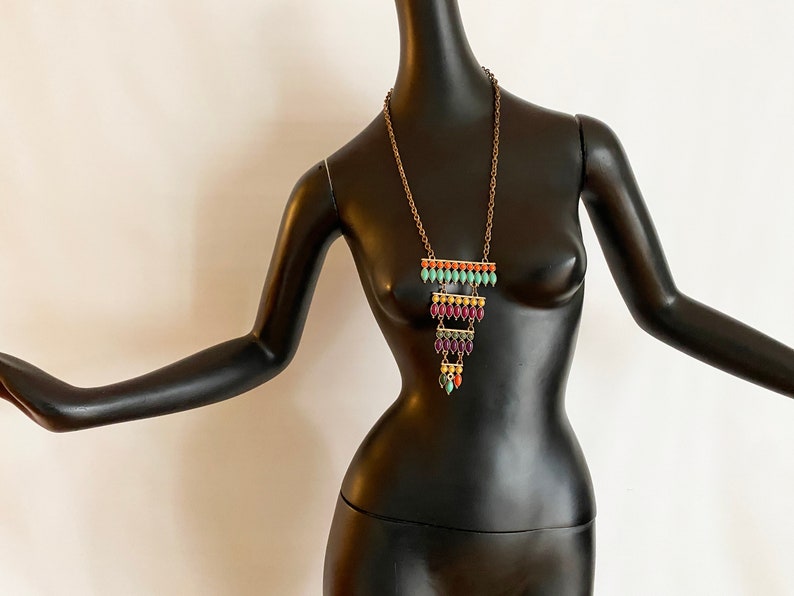 Vintage 60s 70s MOD Necklace Groovy Hippie Boho Moroccan Oversized Articulated Hinged Pendant Rockabilly Tiki Oasis Jewelry Accessory image 3