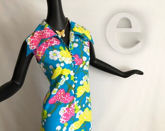 Huge Collar 70s Maxi Dress | Groovy Hippie Boho Hawaiian Beach Tiki Oasis | Sweet Asian Japanese Floral MOD Flower Power Print | 38" Bust