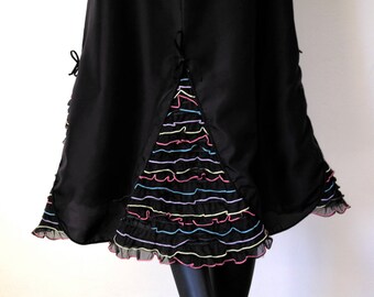 Rockabilly Pin Up 1950s Ruffles & Bows Petticoat Slip Skirt Bettie Page Vintage 50s Carmen Miranda Bombshell Black Multi Extra Small