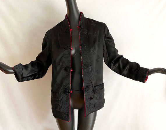 Reversible Vintage 1950s 60s Asian Jacket or Robe… - image 2