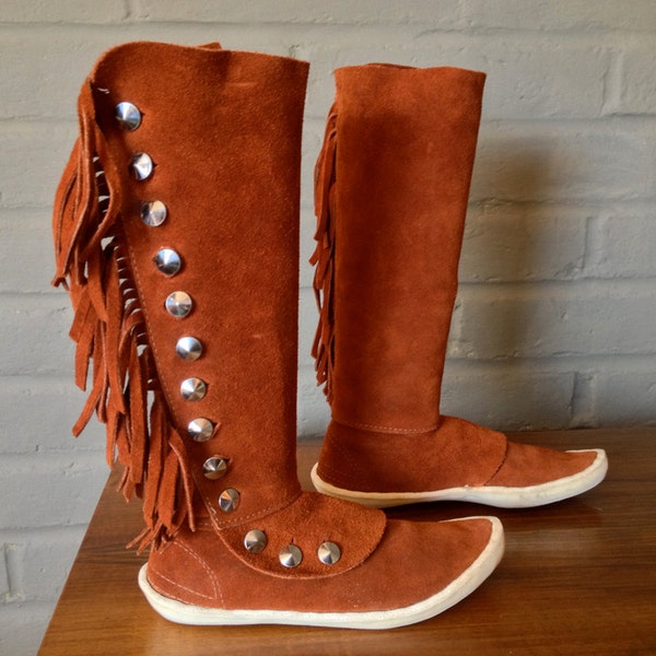Authentic Native American Made Vintage 70s 1970s Indian Boots Suede Leather Fringe Navajo Moccasin Women's 8 OOAK Hippie Stoner Boots