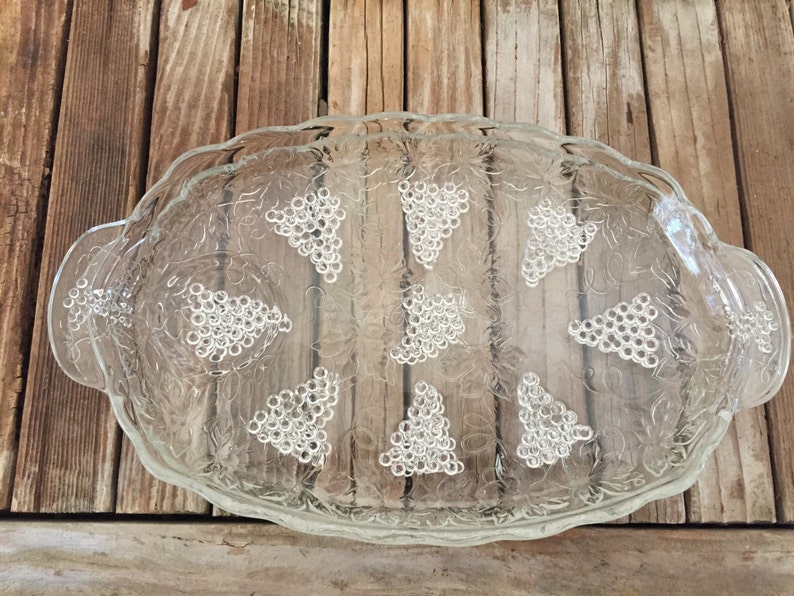 Depression Era Set of Glass Snack Plates Grape and Leaf | Etsy