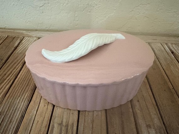 Vintage Mauve Pink Feather Jewelry Box