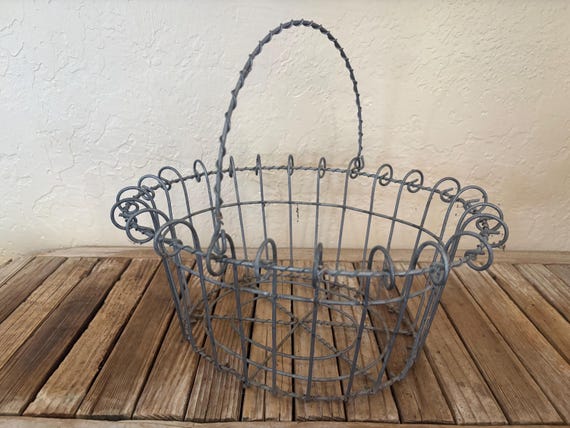 Vintage Large Silver Metal Wire Egg Basket With Handle