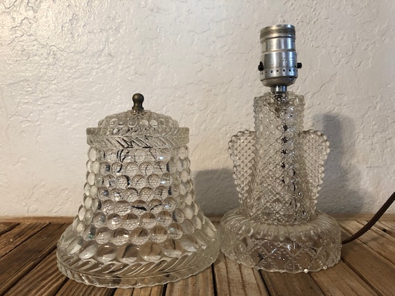 Hollywood Regency Pressed Glass Table Lamp