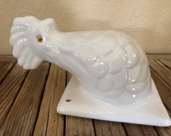 Vintage White Ceramic Chicken Rooster Wall Hanging Towel Rack