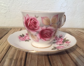 Antique English Queen Anne Bone China White Pink Roses Teacup Saucer Set Made in England 8619