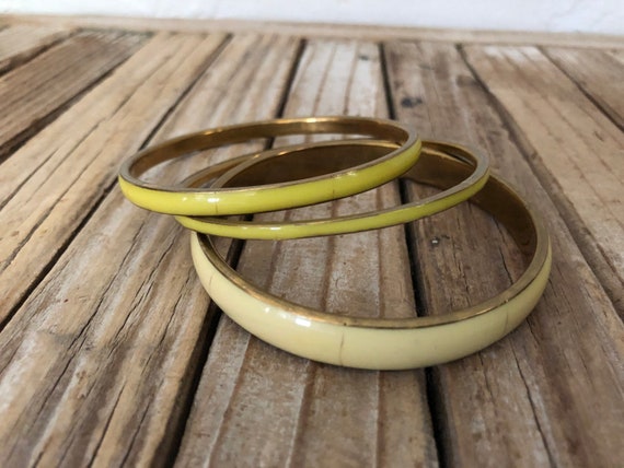 Set of Vintage Yellow and Gold Bangles Bracelet