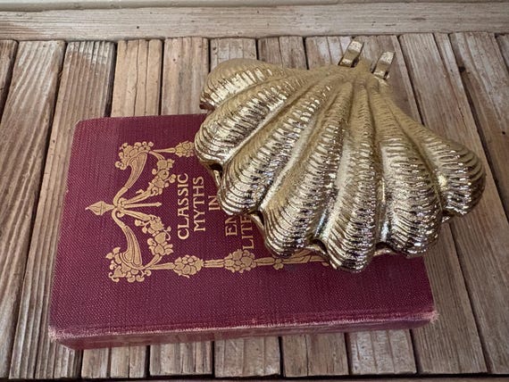 Mid Century Footed Brass Clam Jewelry Decorative Storage