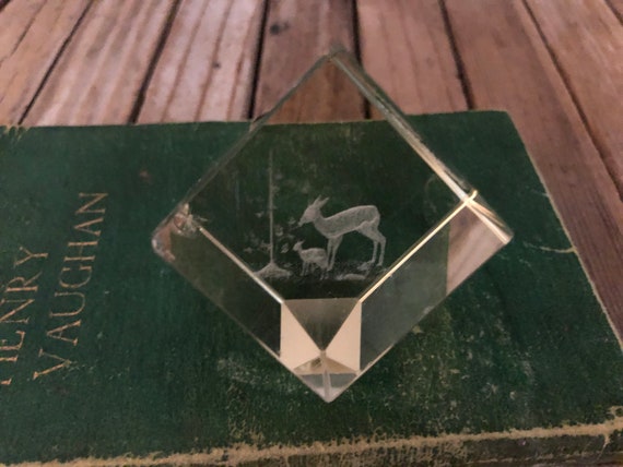 Vintage 3D Laser Cut Paperweight Mama and Baby Deer