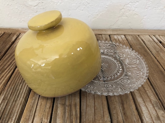Vintage Yellow Stone Wear Cloche Cheese Dome with Clear Pressed Plate