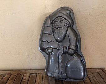 Vintage Wilton Industries Olde World Santa Clause Mold