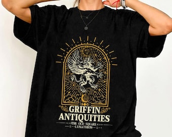Crescent City Griffin Antiquities Ruhn Danaan Sweatshirt Hunt Athalar Bryce Quinlan Umbra Mortis Lunathion SJM Merch Romantasy