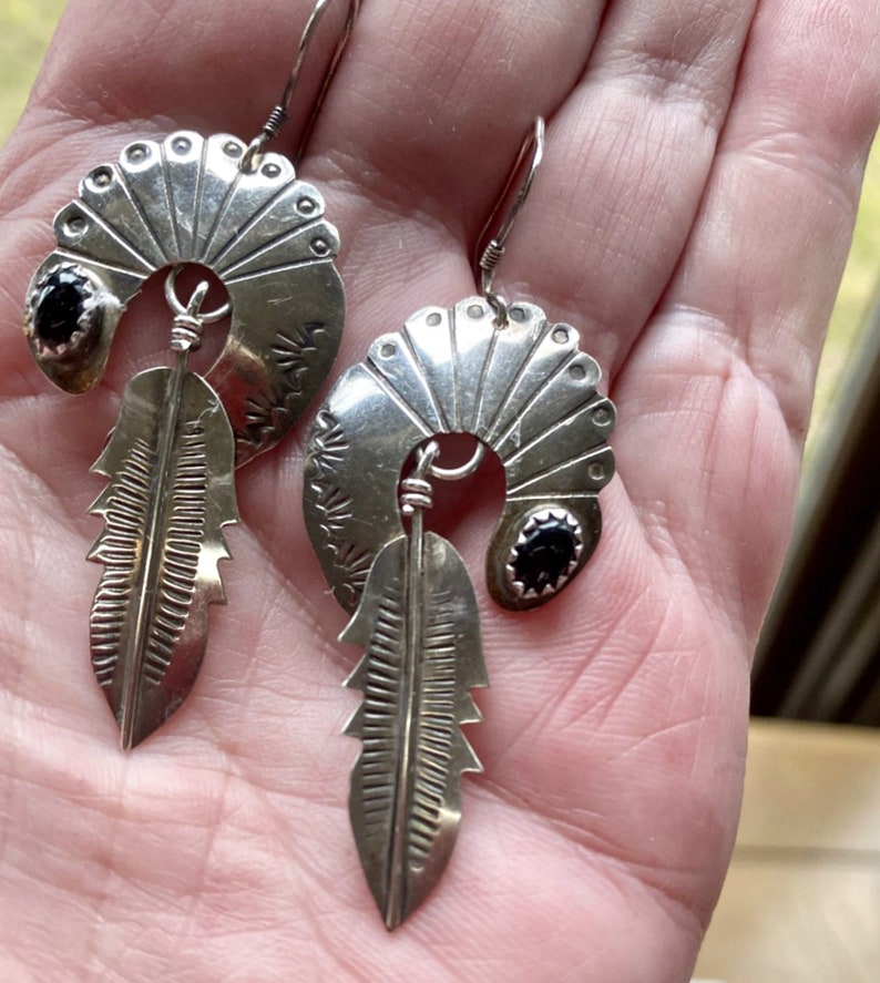 Native American vintage Navajo sterling silver and onyx oval concho and feather dangle earrings