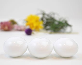 Christmas white beads, set of 3 beads, lampwork glass beads, white lampwork beads, white hollows, hollow glass beads, murano glass beads