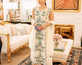 Conjunto de kurta de georgette blanco bordado con dupatta, palazzo festivo