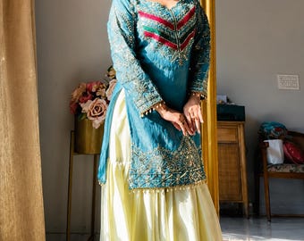 Conjunto de Kurta Sharara de viscosa satinada y seda, bordado con lentejuelas, dupatta de organza, ropa festiva.