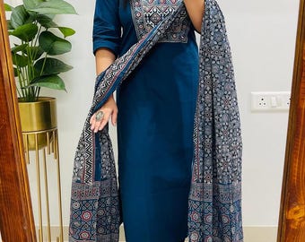 Conjunto de kurta y pantalón de algodón azul / Dupatta con estampado Ajrakh, estilo pakistaní.