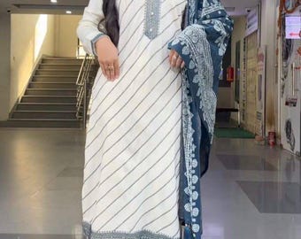 Conjunto de traje pakistaní blanco y azul para mujer / Kurta bordada con dupatta / Ropa étnica elegante