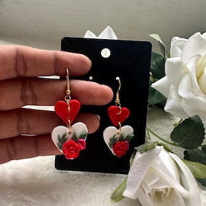 Pendientes florales de arcilla polimérica hechos a mano
