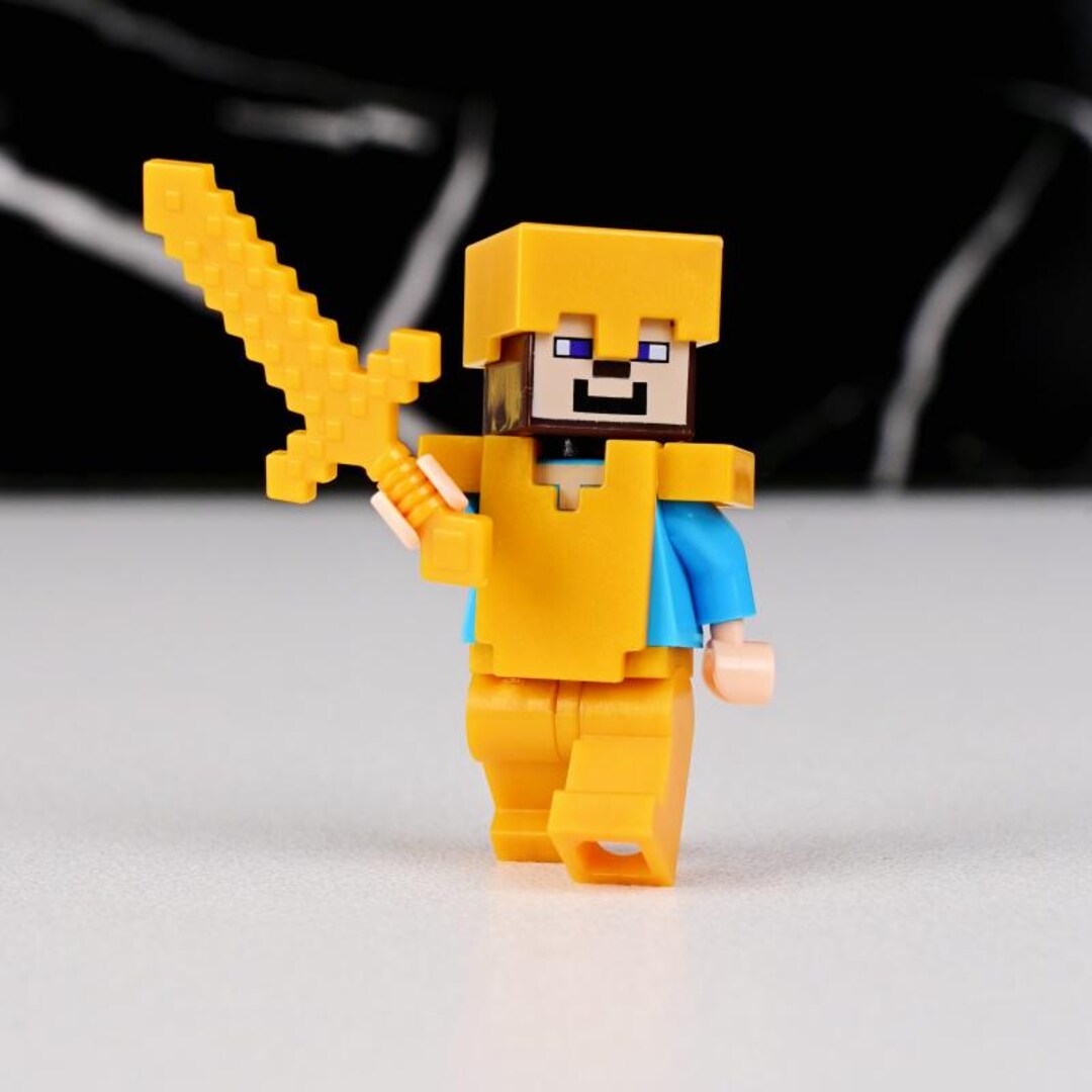 Minecraft Steve Gold Armor Minifigure Sunstone Warrior With Yellow