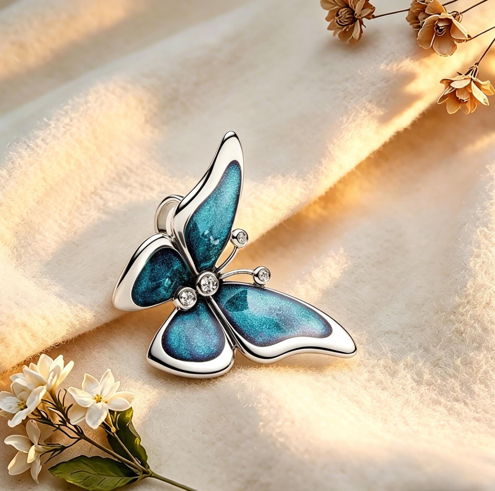 Pandora butterfly - Etsy 日本