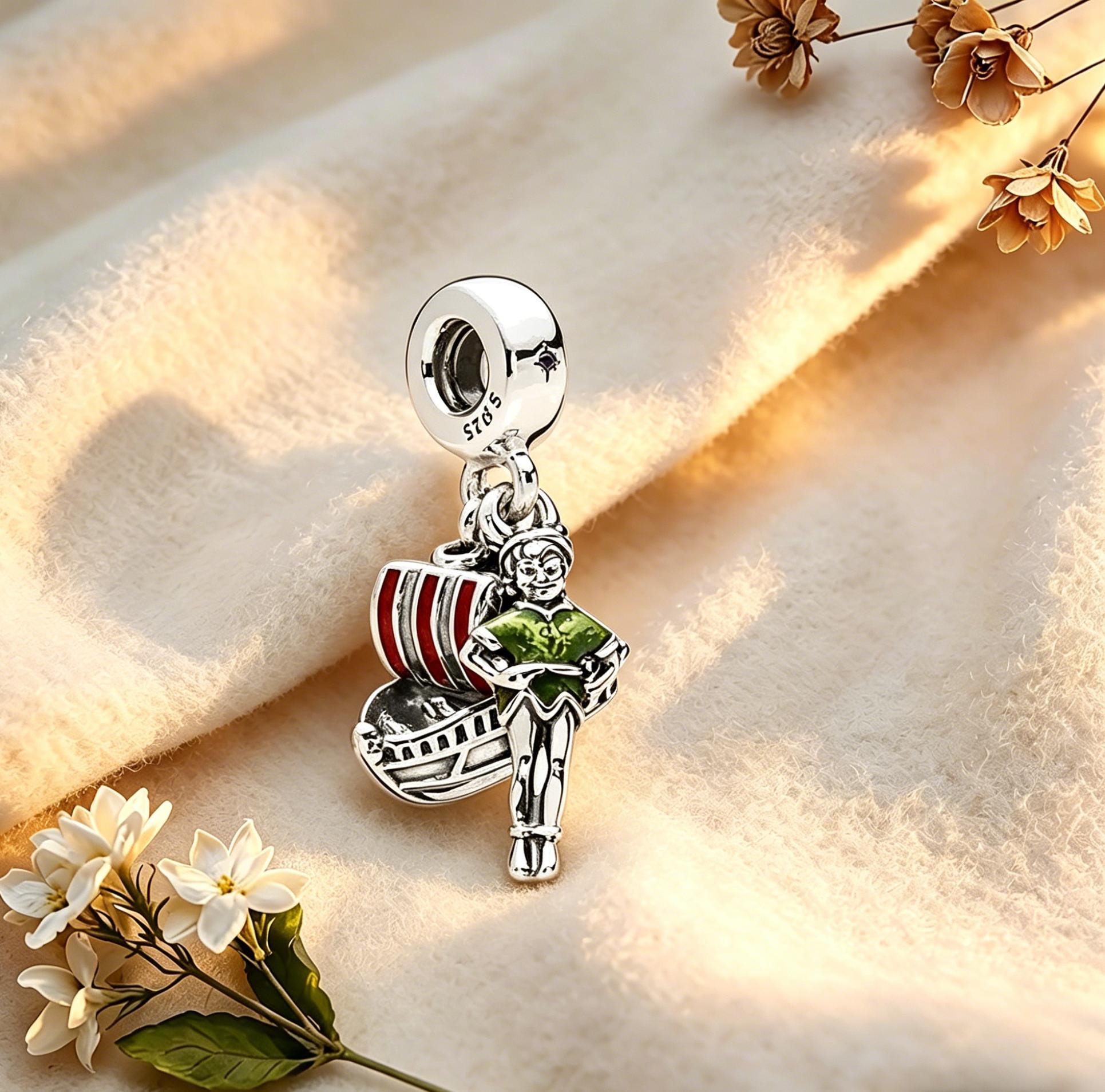 ディズニー　PANDORA　ピーターパン　チャーム　925スターリングシルバー Pandora Peter Pan - Etsy