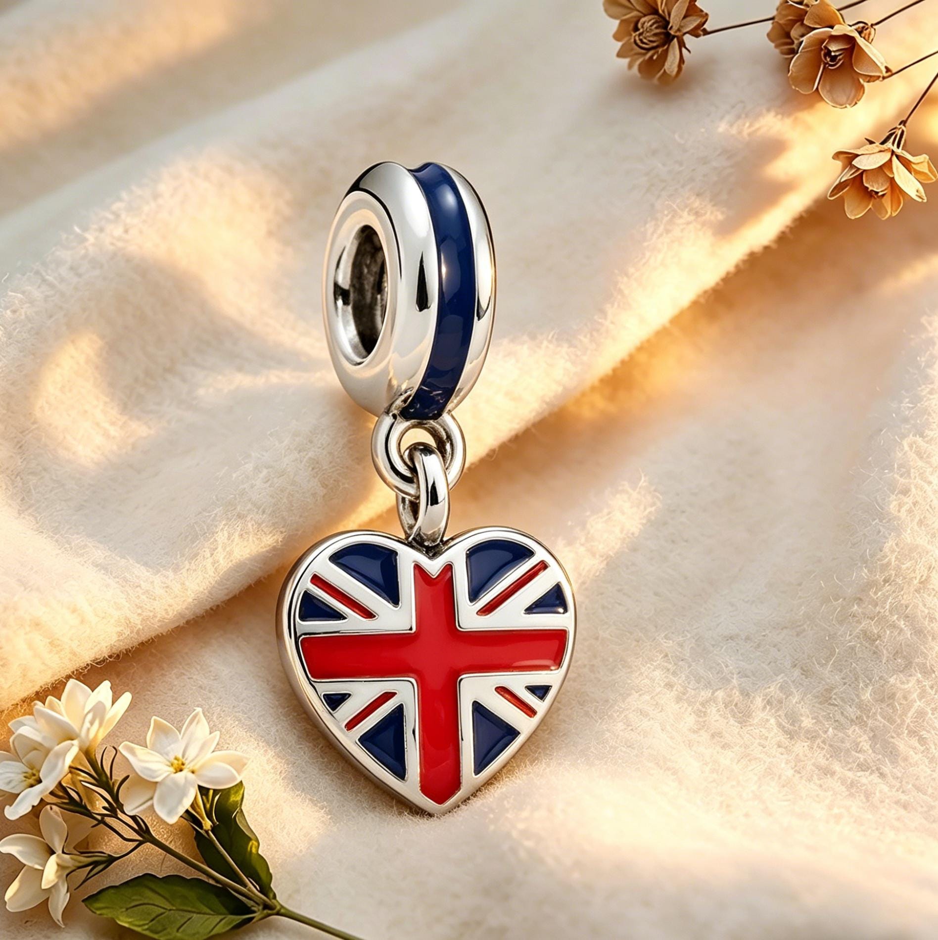 Pandora charm england - Etsy 日本