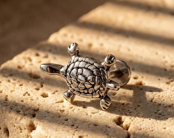 Turtle Earring Helix Cartilage, Tiny Flat Back Labret Stud, Conch Tragus 18G/16G Silver