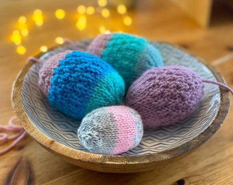 Decorative Easter Eggs Knitting Pattern
