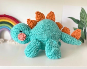 Wzór na dzierganie Chubby Stegosaurus, wzór na dzierganie miękkiej zabawki dinozaura, zabawki dzierganie dla chłopców