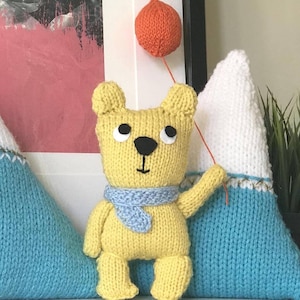 Toy Teddy Bear With Balloon Knitting Pattern